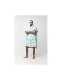 Poncho AFTER Madrague